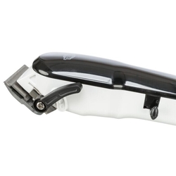Stříhací strojek CLIPPER TR1200 15 W - akumulátorový